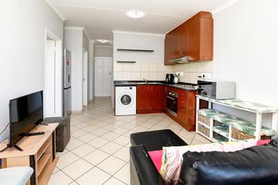 Apartment / Flat For Sale in Buhrein, Kraaifontein